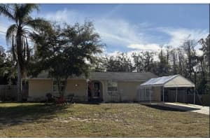 1116 E Oakwood St, TARPON SPRINGS