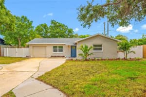 1549 Huntington Ln, CLEARWATER