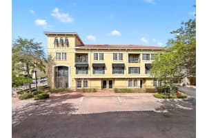 108 BEACH HAVEN LANE, TAMPA, FL 33609 - MLS#MFRTB8486801