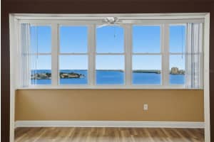 5108 BRITTANY DRIVE, ST PETERSBURG, FL 33715 - MLS#MFRTB8486817