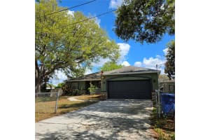 8802 Ashman Rd, RIVERVIEW