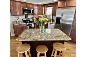 7138 MOUNT HAWTHORNE ROAD, ST PETERSBURG, FL 33702 - MLS#MFRTB8486871