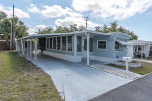7801 34TH AVENUE, ST PETERSBURG, FL 33710 - MLS#MFRTB8486899