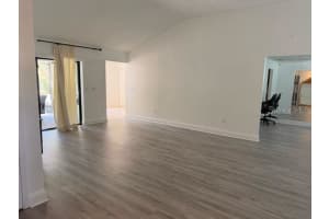 3410 CULLENDALE DRIVE, TAMPA, FL 33618 - MLS#MFRTB8486917