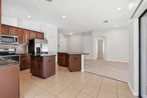 32111 GARDEN ALCOVE LOOP, WESLEY CHAPEL, FL 33545 - MLS#MFRTB8486932