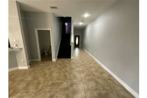 515 VILLA TREVISO COURT, APOLLO BEACH, FL 33572 - MLS#MFRTB8486954