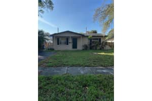 175 S 1ST STREET AVENUE, ST PETERSBURG, FL 33703 - MLS#MFRTB8486985