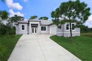 9555 HALLENDALE DRIVE, PORT CHARLOTTE, FL 33981 - MLS#MFRTB8487008