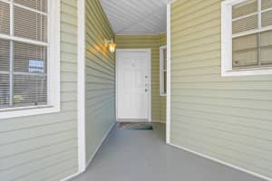 6826 STONES THROW CIRCLE, ST PETERSBURG, FL 33710 - MLS#MFRTB8487010