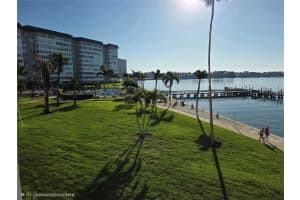 5130 BRITTANY DRIVE, ST PETERSBURG, FL 33715 - MLS#MFRTB8487038