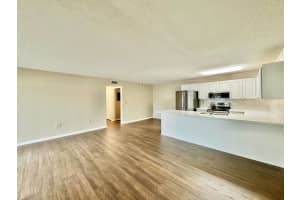 3323 CRYSTAL COURT, PALM HARBOR, FL 34685 - MLS#MFRTB8487088