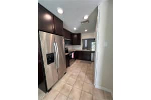 16543 LAKE BRIGADOON CIRCLE, TAMPA, FL 33618 - MLS#MFRTB8487125