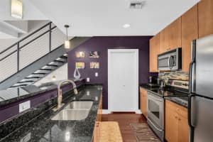 1010 CENTRAL AVENUE, ST PETERSBURG, FL 33705 - MLS#MFRTB8487150