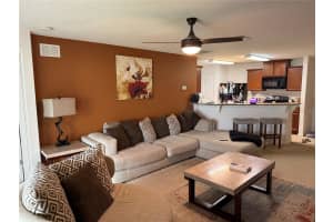 487 OCHO RIOS AVENUE, TAVARES, FL 32778 - MLS#MFRTB8487209