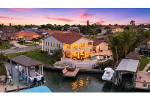 350 HARBOR PASSAGE, CLEARWATER BEACH, FL 33767 - MLS#MFRTB8487226