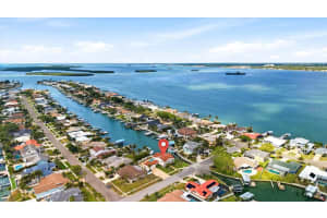 350 HARBOR PASSAGE, CLEARWATER BEACH, FL 33767 - MLS#MFRTB8487226
