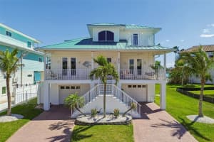 874 BAY POINT DRIVE, MADEIRA BEACH, FL 33708 - MLS#MFRTB8487251