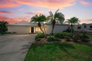 11566 47TH AVENUE, ST PETERSBURG, FL 33708 - MLS#MFRTB8487254