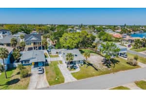 1875 MICHIGAN AVENUE, ST PETERSBURG, FL 33703 - MLS#MFRTB8487449