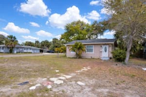 6855 DARTMOUTH AVENUE, ST PETERSBURG, FL 33710 - MLS#MFRTB8487451