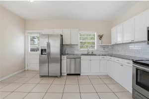 4026 4TH AVENUE, ST PETERSBURG, FL 33711 - MLS#MFRTB8487495