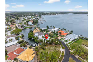 1809 BAYOU GRANDE BOULEVARD, ST PETERSBURG, FL 33703 - MLS#MFRTB8487499