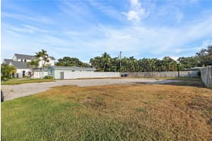 1235 CORDOVA BOULEVARD, ST PETERSBURG, FL 33704 - MLS#MFRTB8487510