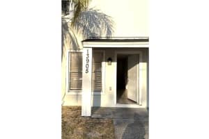 13905 Village Terrace Dr, TAMPA