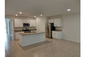 1842 EGRET MEADOWS AVENUE, KISSIMMEE, FL 34744 - MLS#MFRTB8487619