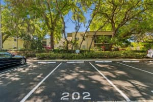 3300 FOX CHASE CIRCLE, PALM HARBOR, FL 34683 - MLS#MFRTB8487628