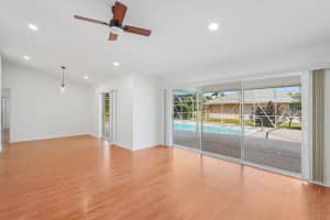 3323 MEADOW RUN CIRCLE, VENICE, FL 34293 - MLS#MFRTB8487634