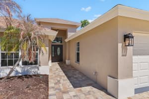 3202 FOX SQUIRREL LANE, VALRICO, FL 33596 - MLS#MFRTB8487670