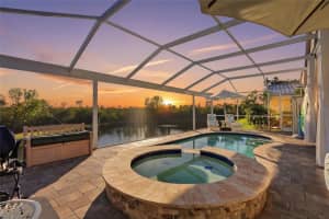 732 Lighthouse Dr, TARPON SPRINGS