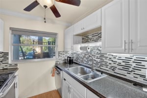 1303 HERCULES AVENUE, CLEARWATER, FL 33764 - MLS#MFRTB8487757