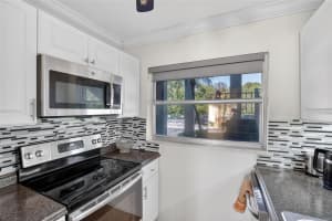 1303 HERCULES AVENUE, CLEARWATER, FL 33764 - MLS#MFRTB8487757