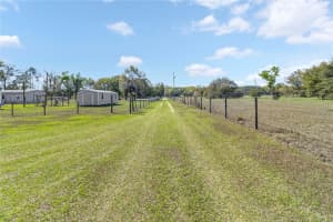 5570 76TH TERRACE, HIGH SPRINGS, FL 32643 - MLS#MFRTB8487758