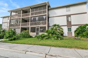 6519 NEWBERRY ROAD, GAINESVILLE, FL 32605 - MLS#MFRTB8487784