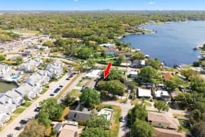 2204 HOWARD LANE, TAMPA, FL 33612 - MLS#MFRTB8487829