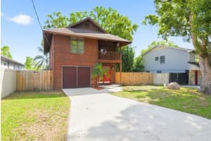 2204 HOWARD LANE, TAMPA, FL 33612 - MLS#MFRTB8487829
