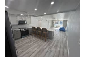 7625 SUN ISLAND DRIVE, SOUTH PASADENA, FL 33707 - MLS#MFRTB8487909