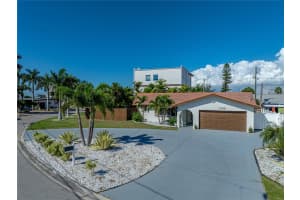 7125 SHORE DRIVE, SOUTH PASADENA, FL 33707 - MLS#MFRTB8487920