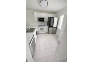 9030 LAKE PLACE LANE, TAMPA, FL 33634 - MLS#MFRTB8487927