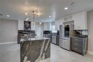 912 HIGHLAND AVENUE, CLEARWATER, FL 33756 - MLS#MFRTB8487981