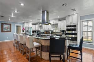 14865 WILDWOOD DRIVE, LARGO, FL 33774 - MLS#MFRTB8488001