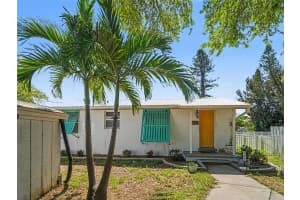 704 69TH AVENUE, BRADENTON, FL 34207 - MLS#MFRTB8488042