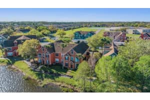 9552 LAKE CHASE ISLAND WAY, TAMPA, FL 33626 - MLS#MFRTB8488059