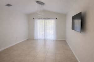 6115 ALBANY AVENUE, TAMPA, FL 33604 - MLS#MFRTB8488104