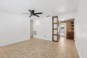 7017 MEADOWLAWN DRIVE, ST PETERSBURG, FL 33712 - MLS#MFRTB8488107