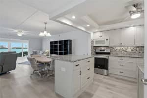 868 BAYWAY BOULEVARD, CLEARWATER BEACH, FL 33767 - MLS#MFRTB8488114