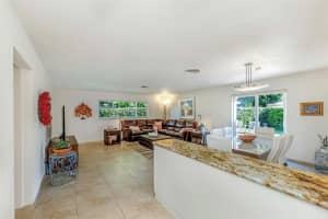 6613 FLAMINGO WAY, ST PETERSBURG, FL 33707 - MLS#MFRTB8488127